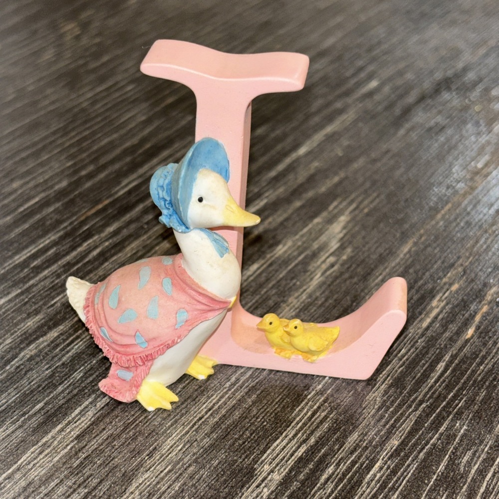 Peter Rabbit Alphabet Figurine Enesco 2005 Letter L  Jemima Puddle-Duck  A5004